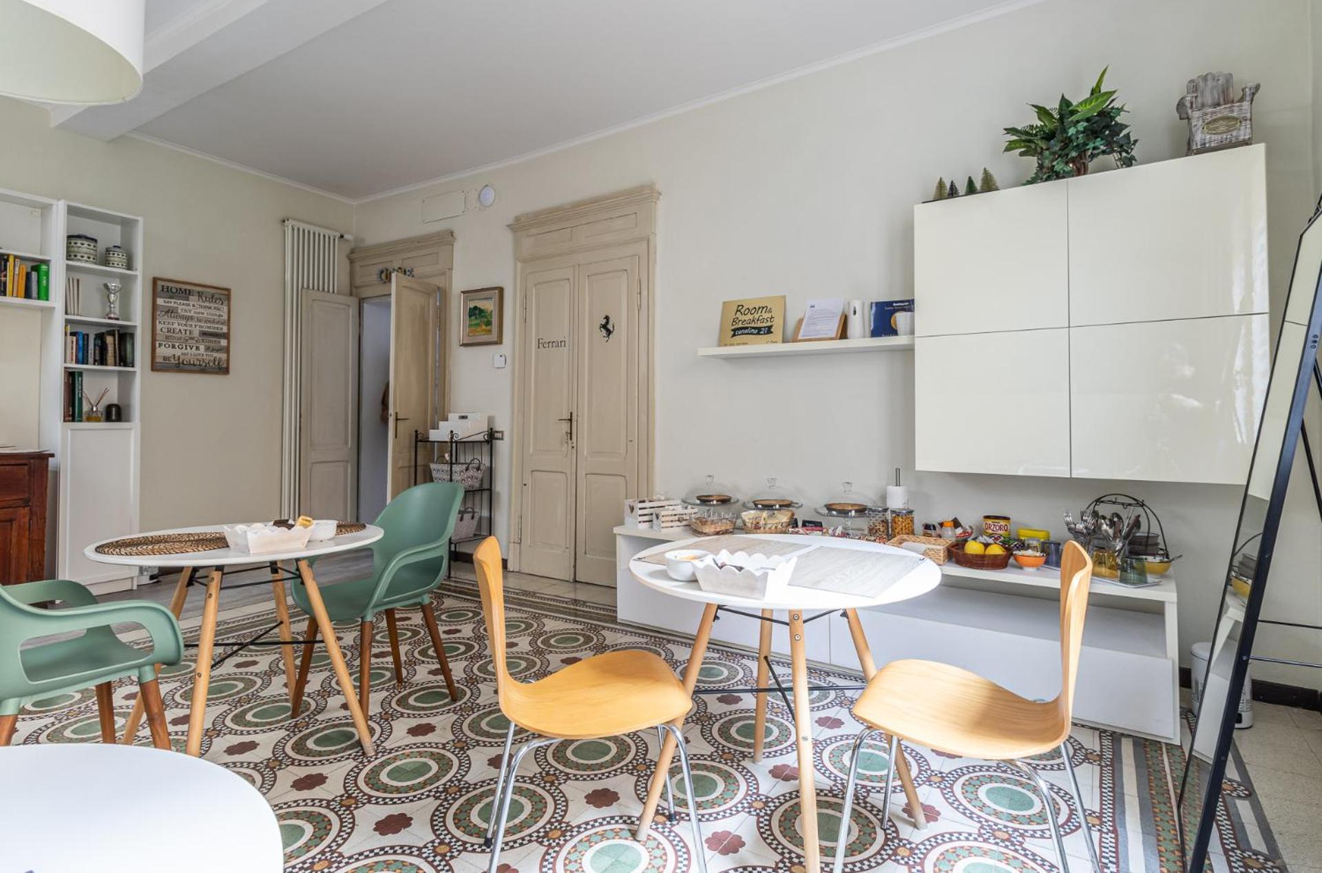 Room & Breakfast Canalino 21 Modena Buitenkant foto