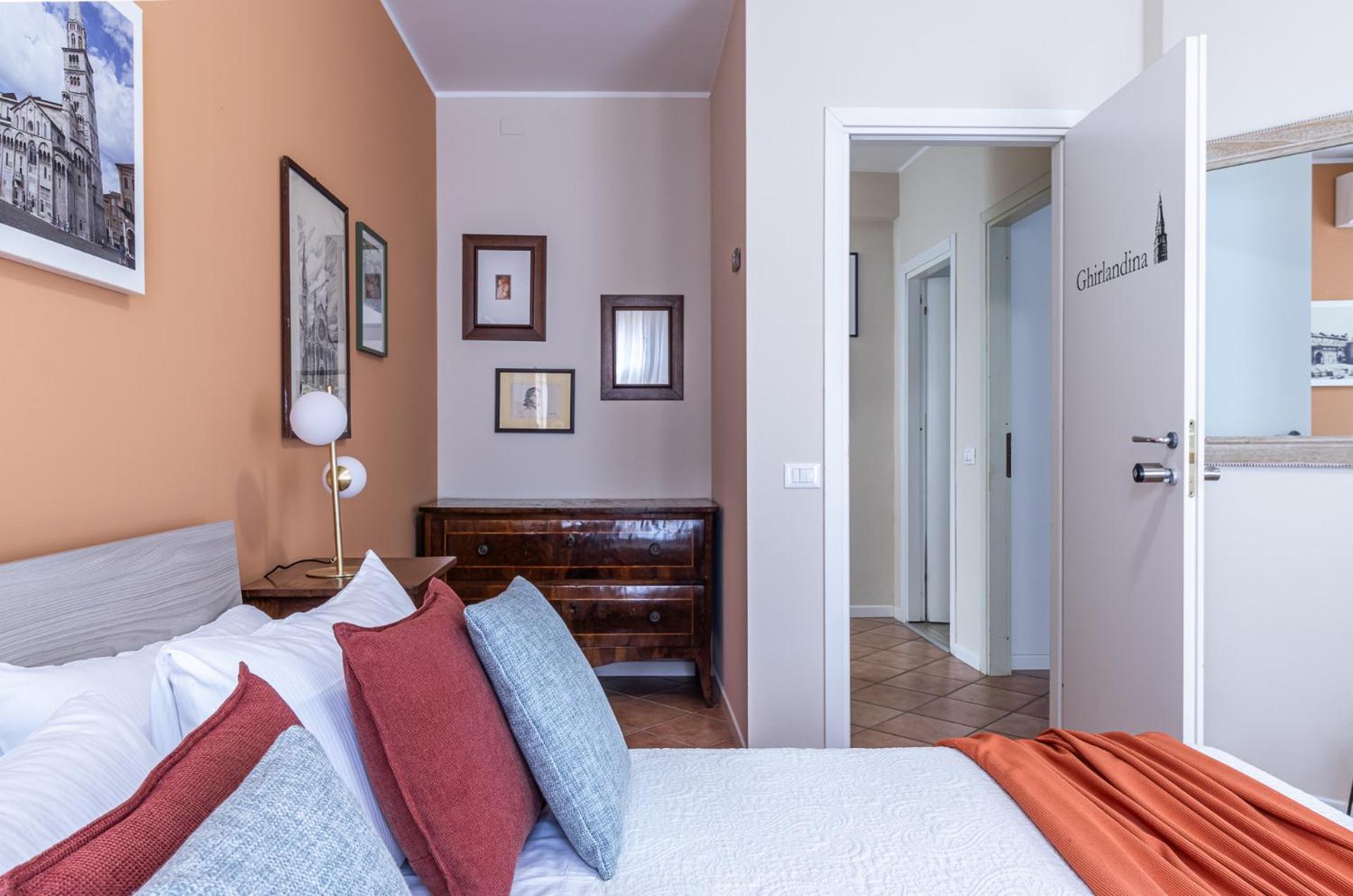 Room & Breakfast Canalino 21 Modena Buitenkant foto
