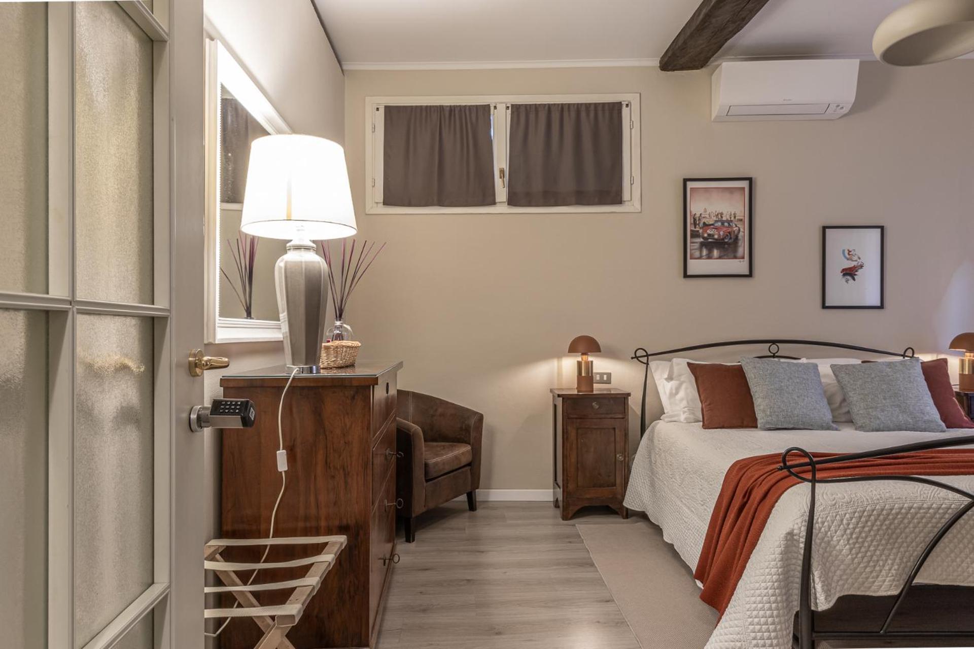 Room & Breakfast Canalino 21 Modena Buitenkant foto